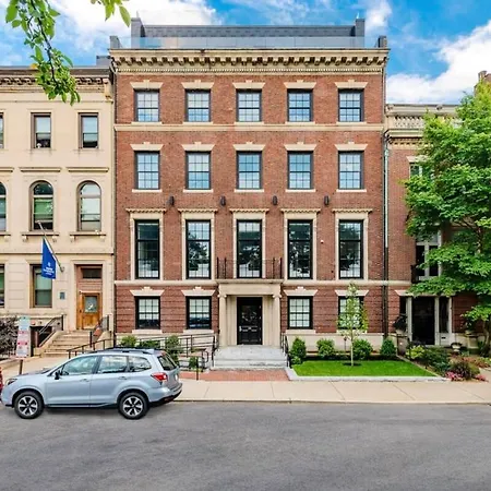 Stylish Studio In Historic Boston - #206